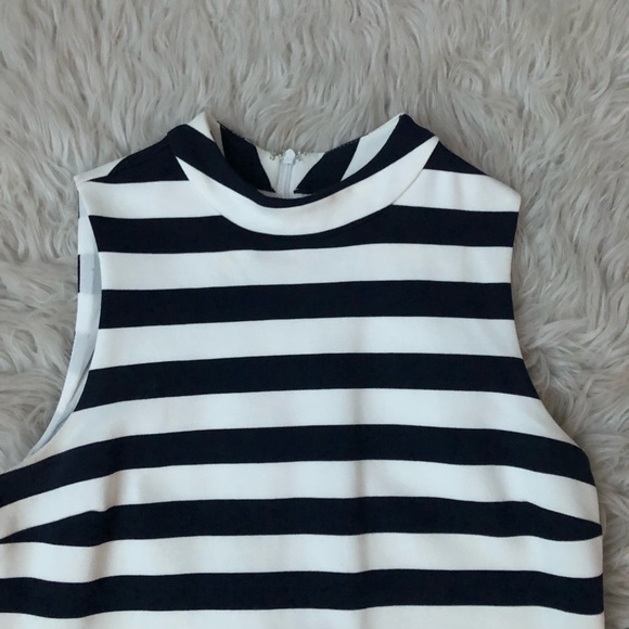 Versona Stripped Dress - Picture 5 of 8